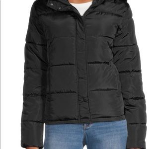 Juniors Black Hooded Heavyweight Puffer Jacket